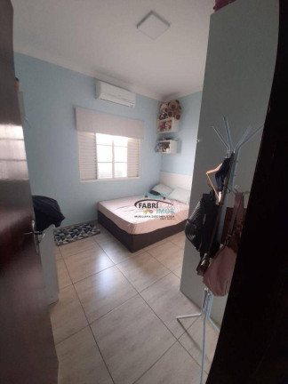 Imagem Casa com 3 Quartos à Venda, 182 m² em Nova Tatuí - Tatuí