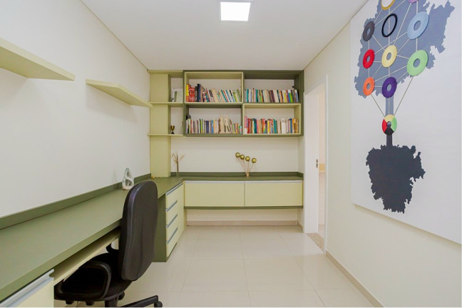 Imagem Casa com 3 Quartos à Venda, 218 m² em Pilarzinho - Curitiba