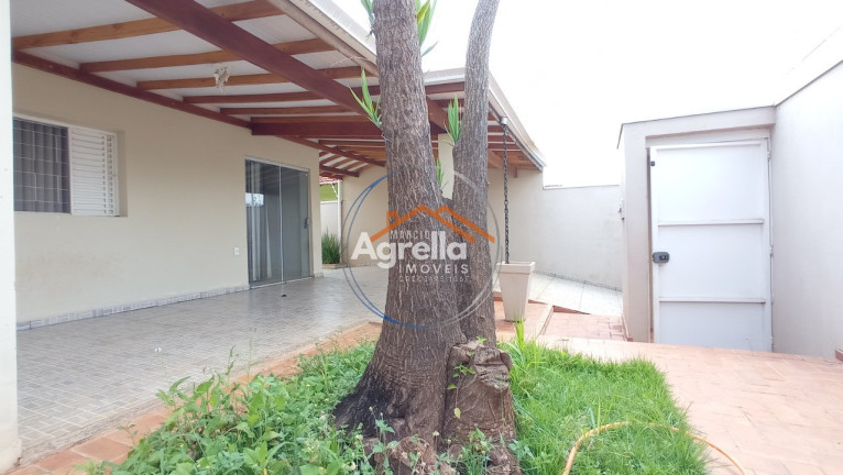 Casa com 3 Quartos à Venda, 105 m² em Jardim Itacolomi - Mogi Guaçu