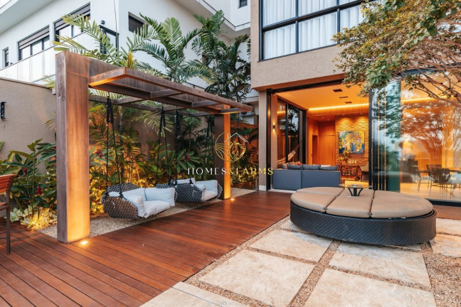 Imagem Casa com 4 Quartos à Venda, 600 m² em Residencial Mendanha - Goiânia Imagem Casa com 4 Quartos à Venda, 600 m² em Residencial Mendanha - Goiânia