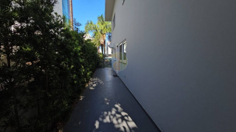 Imagem Casa com 3 Quartos à Venda, 430 m² em Itajaí