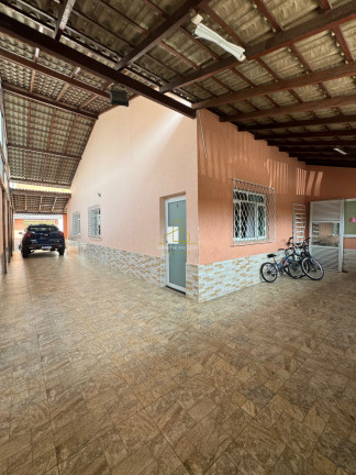 Casa com 3 Quartos à Venda, 242 m² em Serra Dourada Ii - Serra