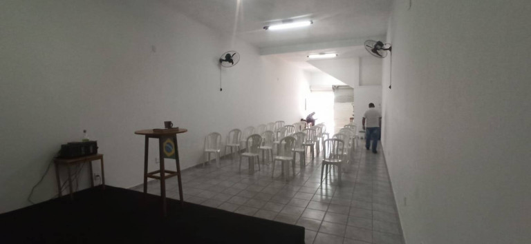 Imagem Casa com 2 Quartos à Venda,  em Cecap - Taubaté