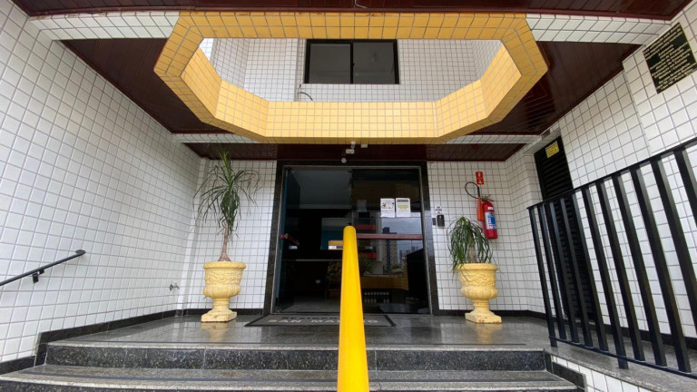 Imagem Apartamento com 2 Quartos à Venda, 80 m² em Guilhermina - Praia Grande
