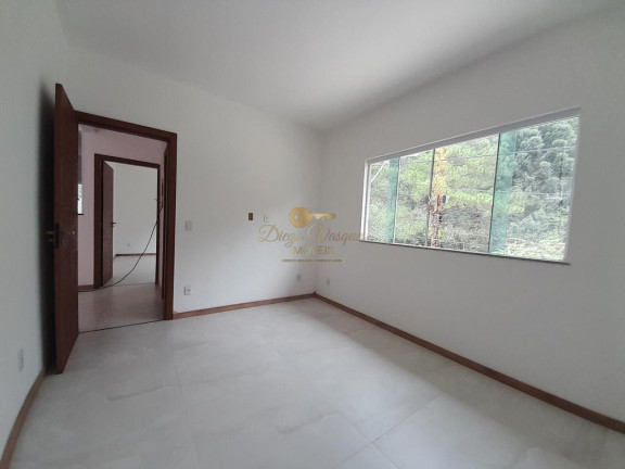 Imagem Casa com 3 Quartos à Venda, 320 m² em Albuquerque - Teresópolis Imagem Casa com 3 Quartos à Venda, 320 m² em Albuquerque - Teresópolis