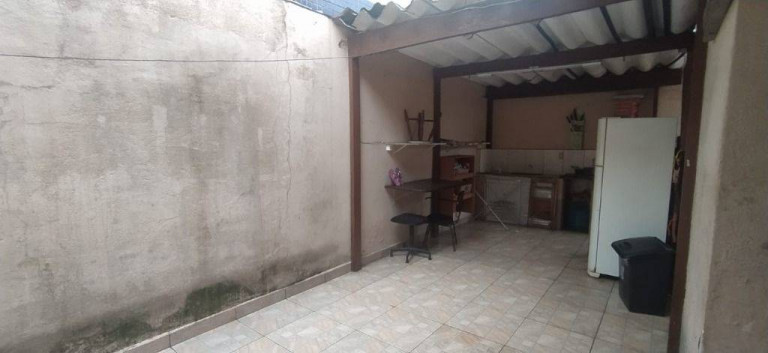 Imagem Casa com 4 Quartos à Venda ou Locação, 200 m² em Boqueirão - Praia Grande Imagem Casa com 4 Quartos à Venda ou Locação, 200 m² em Boqueirão - Praia Grande