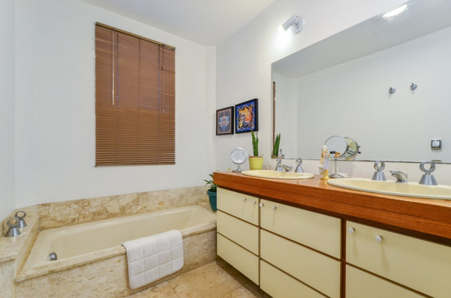 Imagem Apartamento com 4 Quartos à Venda, 210 m² em Morumbi - São Paulo