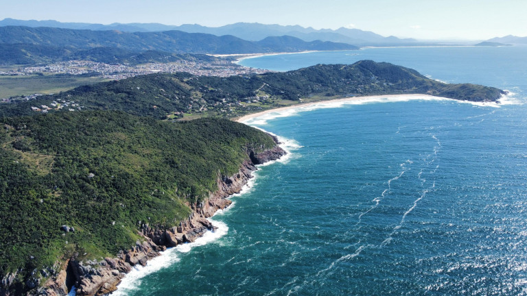 Imagem Terreno à Venda, 16.948 m² em Praia Da Ferrugem - Garopaba Imagem Terreno à Venda, 16.948 m² em Praia Da Ferrugem - Garopaba