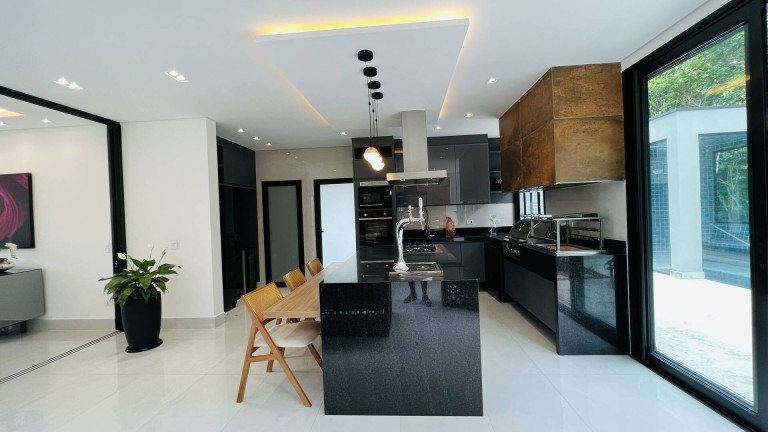 Imagem Casa com 5 Quartos à Venda, 335 m² em Riviera De São Lourenço - Bertioga Imagem Casa com 5 Quartos à Venda, 335 m² em Riviera De São Lourenço - Bertioga