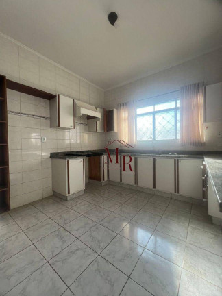 Imagem Casa com 3 Quartos para Alugar, 213 m² em Vale Do Sol - Votuporanga
