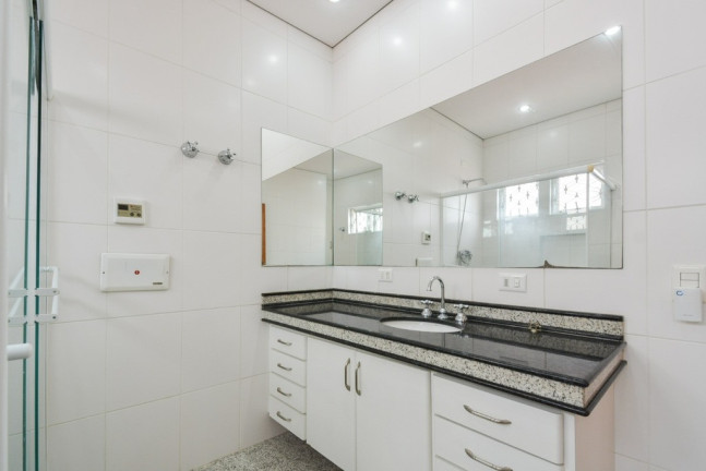 Imagem Casa com 3 Quartos à Venda, 200 m² em Ipiranga - São Paulo Imagem Casa com 3 Quartos à Venda, 200 m² em Ipiranga - São Paulo