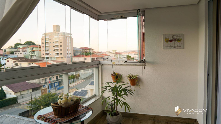 Imagem Apartamento com 2 Quartos à Venda, 79 m² em Praia Comprida - São José Imagem Apartamento com 2 Quartos à Venda, 79 m² em Praia Comprida - São José