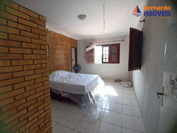 Imagem Casa com 4 Quartos à Venda, 210 m² em Barra Nova - Cascavel