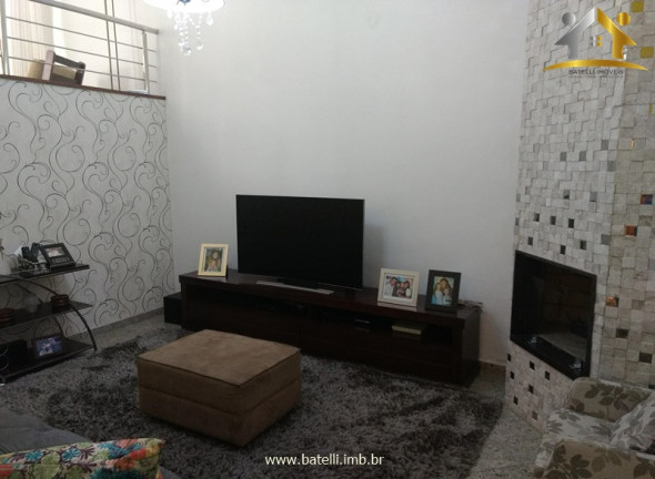 Imagem Casa com 3 Quartos à Venda, 777 m² em Granja Viana - Cotia Imagem Casa com 3 Quartos à Venda, 777 m² em Granja Viana - Cotia