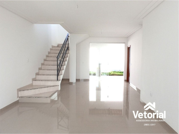 Imagem Sobrado com 3 Quartos à Venda, 225 m² em Sandra Regina - Barreiras Imagem Sobrado com 3 Quartos à Venda, 225 m² em Sandra Regina - Barreiras