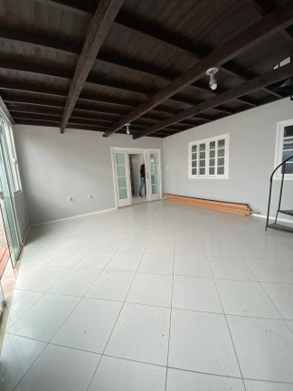Imagem Casa com 5 Quartos à Venda, 250 m² em Xv De Novembro - Tijucas Imagem Casa com 5 Quartos à Venda, 250 m² em Xv De Novembro - Tijucas