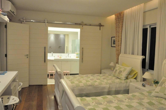 Casa com 5 Quartos à Venda, 750 m² em Barra Da Tijuca - Rio De Janeiro