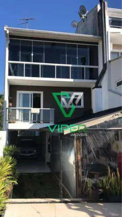 Imagem Sobrado com 2 Quartos à Venda, 165 m² em Barreirinha - Curitiba