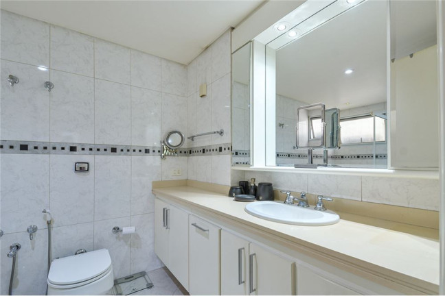 Imagem Apartamento com 3 Quartos à Venda, 177 m² em Itaim Bibi - São Paulo