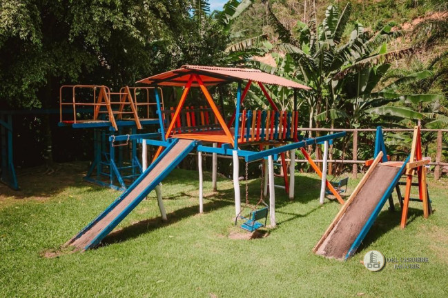 Imagem Chácara com 10 Quartos à Venda, 9 m² Imagem Chácara com 10 Quartos à Venda, 9 m²