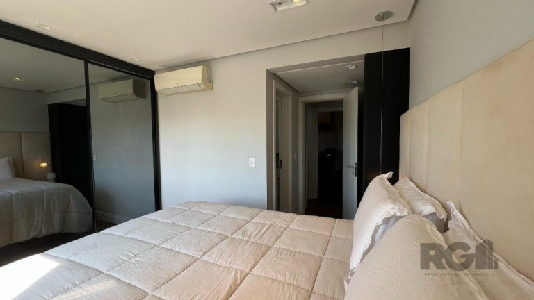Imagem Apartamento com 2 Quartos à Venda, 74 m² em Cristal - Porto Alegre Imagem Apartamento com 2 Quartos à Venda, 74 m² em Cristal - Porto Alegre