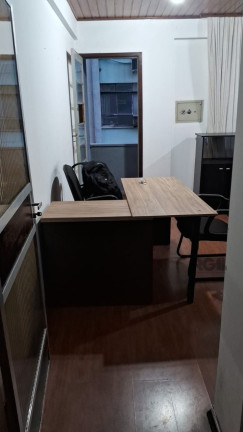 Imagem Sala Comercial à Venda, 35 m² em Centro Histórico - Porto Alegre Imagem Sala Comercial à Venda, 35 m² em Centro Histórico - Porto Alegre