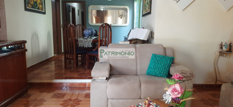 Imagem Casa com 3 Quartos à Venda, 183 m² em Santa Maria - Jaguariúna Imagem Casa com 3 Quartos à Venda, 183 m² em Santa Maria - Jaguariúna