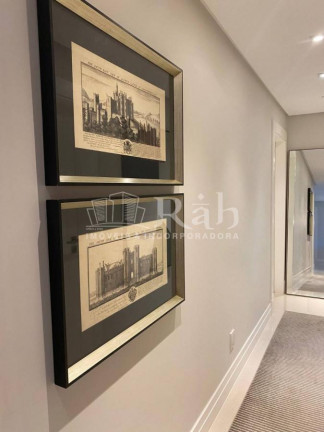 Imagem Apartamento com 3 Quartos à Venda, 297 m² em Centro - Balneário Camboriú Imagem Apartamento com 3 Quartos à Venda, 297 m² em Centro - Balneário Camboriú