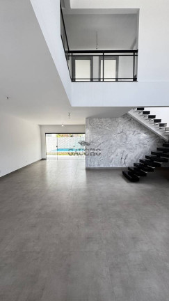 Imagem Casa com 3 Quartos à Venda, 339 m² em Recreio Dos Bandeirantes - Rio De Janeiro Imagem Casa com 3 Quartos à Venda, 339 m² em Recreio Dos Bandeirantes - Rio De Janeiro