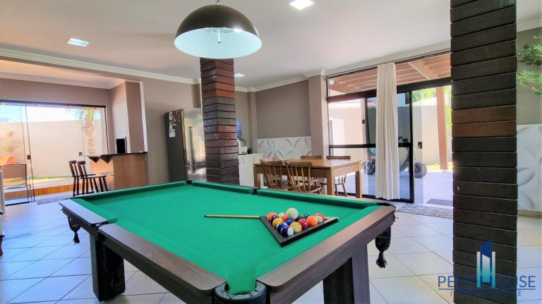 Imagem Casa com 4 Quartos à Venda, 380 m² em Ariribá - Balneário Camboriú Imagem Casa com 4 Quartos à Venda, 380 m² em Ariribá - Balneário Camboriú