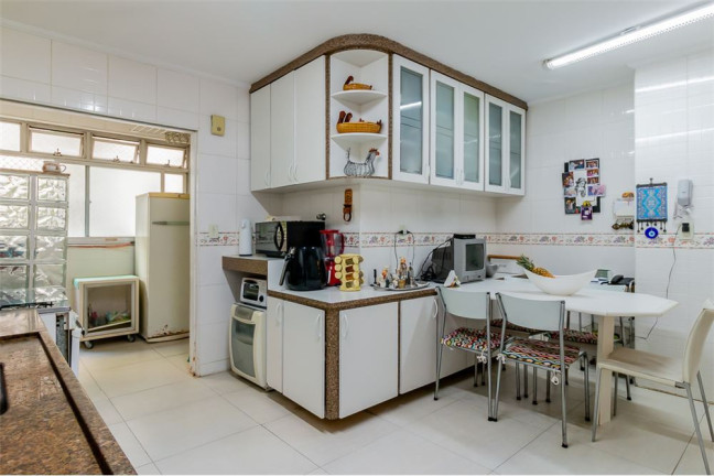 Imagem Imóvel com 4 Quartos à Venda, 181 m² em Higienópolis - São Paulo Imagem Imóvel com 4 Quartos à Venda, 181 m² em Higienópolis - São Paulo