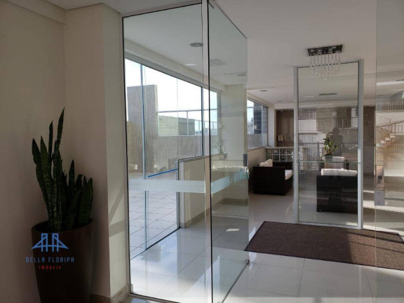 Imagem Apartamento com 3 Quartos à Venda, 116 m² em Agronômica - Florianópolis Imagem Apartamento com 3 Quartos à Venda, 116 m² em Agronômica - Florianópolis