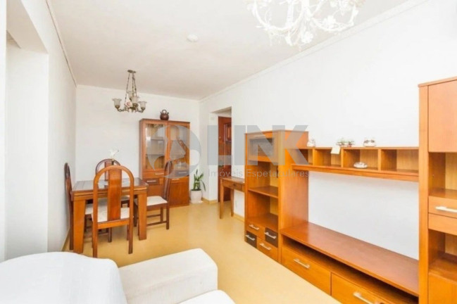 Imagem Apartamento com 2 Quartos à Venda, 58 m² em Santana - Porto Alegre Imagem Apartamento com 2 Quartos à Venda, 58 m² em Santana - Porto Alegre
