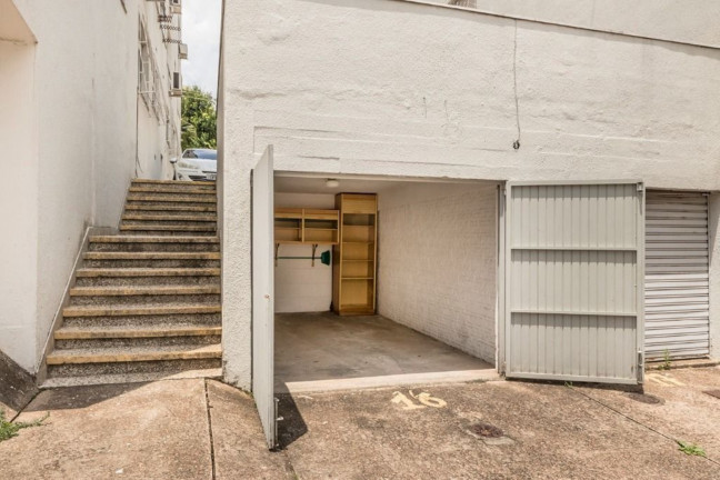 Imagem Imóvel com 2 Quartos à Venda, 55 m² em Passo Da Areia - Porto Alegre Imagem Imóvel com 2 Quartos à Venda, 55 m² em Passo Da Areia - Porto Alegre