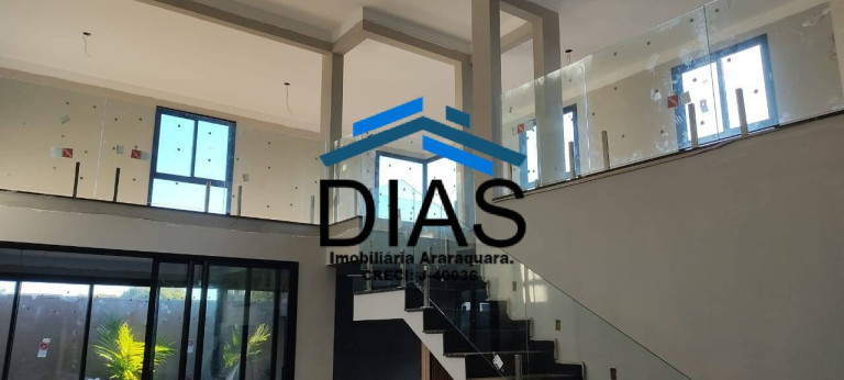 Imagem Casa com 4 Quartos à Venda, 310 m² em Jardim Imperador - Araraquara