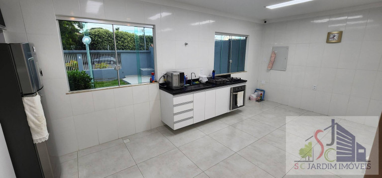 Imagem Casa com 4 Quartos à Venda, 283 m² em Adrianópolis - Manaus Imagem Casa com 4 Quartos à Venda, 283 m² em Adrianópolis - Manaus
