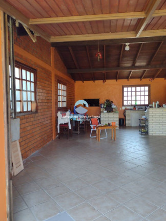 Imagem Casa com 3 Quartos à Venda, 260 m² em Viamão