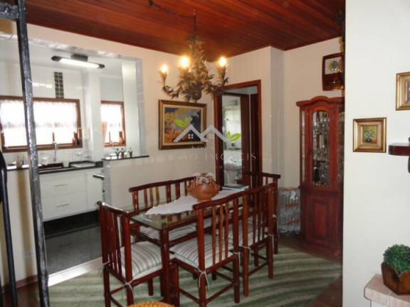 Imagem Apartamento com 3 Quartos à Venda, 120 m² em Vila Capivari - Campos Do Jordão Imagem Apartamento com 3 Quartos à Venda, 120 m² em Vila Capivari - Campos Do Jordão