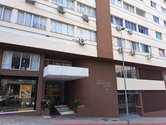 Imagem Apartamento com 3 Quartos à Venda, 165 m² em Centro - Florianópolis Imagem Apartamento com 3 Quartos à Venda, 165 m² em Centro - Florianópolis