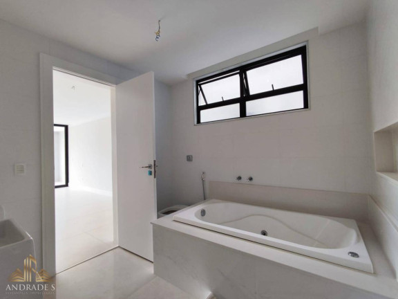 Imagem Casa de Condomínio com 4 Quartos à Venda, 350 m² em Barra Da Tijuca - Rio De Janeiro Imagem Casa de Condomínio com 4 Quartos à Venda, 350 m² em Barra Da Tijuca - Rio De Janeiro