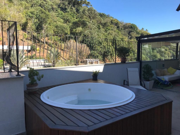 Imagem Cobertura com 3 Quartos à Venda, 227 m² em Várzea - Teresópolis Imagem Cobertura com 3 Quartos à Venda, 227 m² em Várzea - Teresópolis