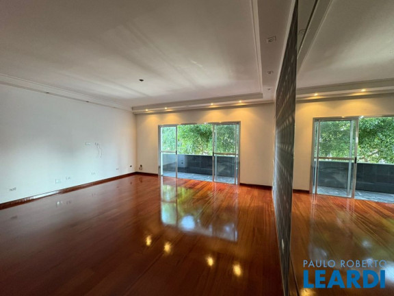 Imagem Apartamento com 3 Quartos à Venda, 160 m² em Centro - Santo André