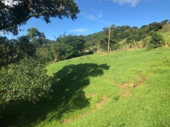 Imagem Terreno à Venda, em Macacu - Garopaba Imagem Terreno à Venda, em Macacu - Garopaba