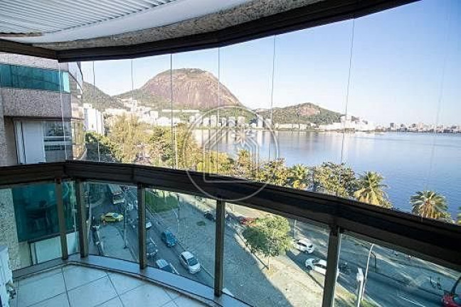 Imagem Cobertura com 2 Quartos à Venda, 115 m² em Lagoa - Rio De Janeiro