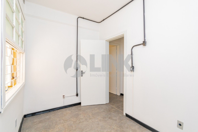 Imagem Apartamento com 2 Quartos à Venda, 46 m² em Santo Antônio - Porto Alegre Imagem Apartamento com 2 Quartos à Venda, 46 m² em Santo Antônio - Porto Alegre