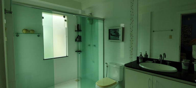 Imagem Casa de Condomínio com 6 Quartos para Alugar, 394 m² em Ponta Negra - Manaus Imagem Casa de Condomínio com 6 Quartos para Alugar, 394 m² em Ponta Negra - Manaus