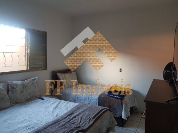 Imagem Casa com 2 Quartos à Venda, 495 m² em Jardim Das Torres Prolongamento - São Carlos