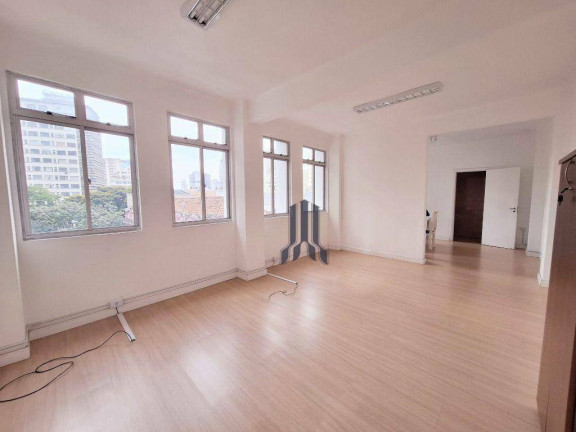 Sala Comercial para Alugar, 42 m² em Centro - Curitiba