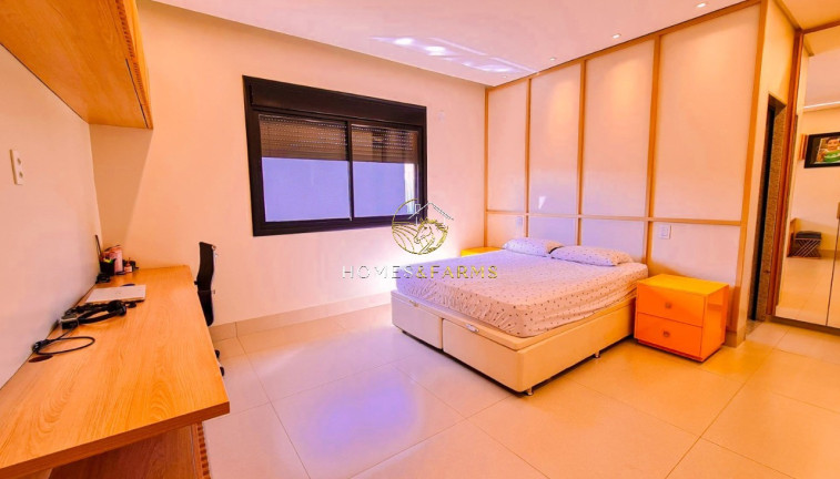 Imagem Sobrado com 4 Quartos à Venda, 414 m² em Jardins Itália - Goiânia Imagem Sobrado com 4 Quartos à Venda, 414 m² em Jardins Itália - Goiânia