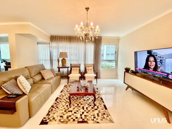 Imagem Apartamento com 4 Quartos à Venda, 144 m² em Agronômica - Florianópolis Imagem Apartamento com 4 Quartos à Venda, 144 m² em Agronômica - Florianópolis